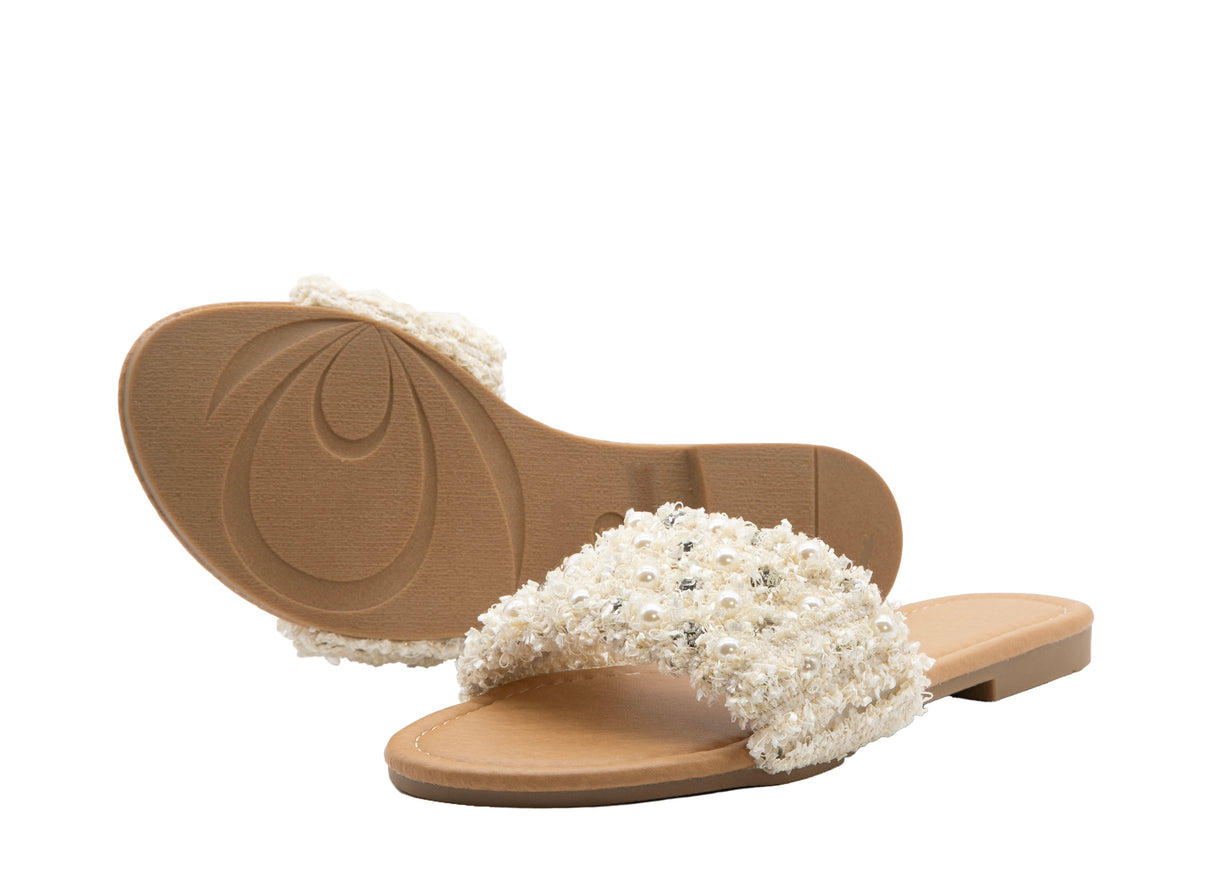 Women's Flat Sandals With Pearl and Rhinestone Detail