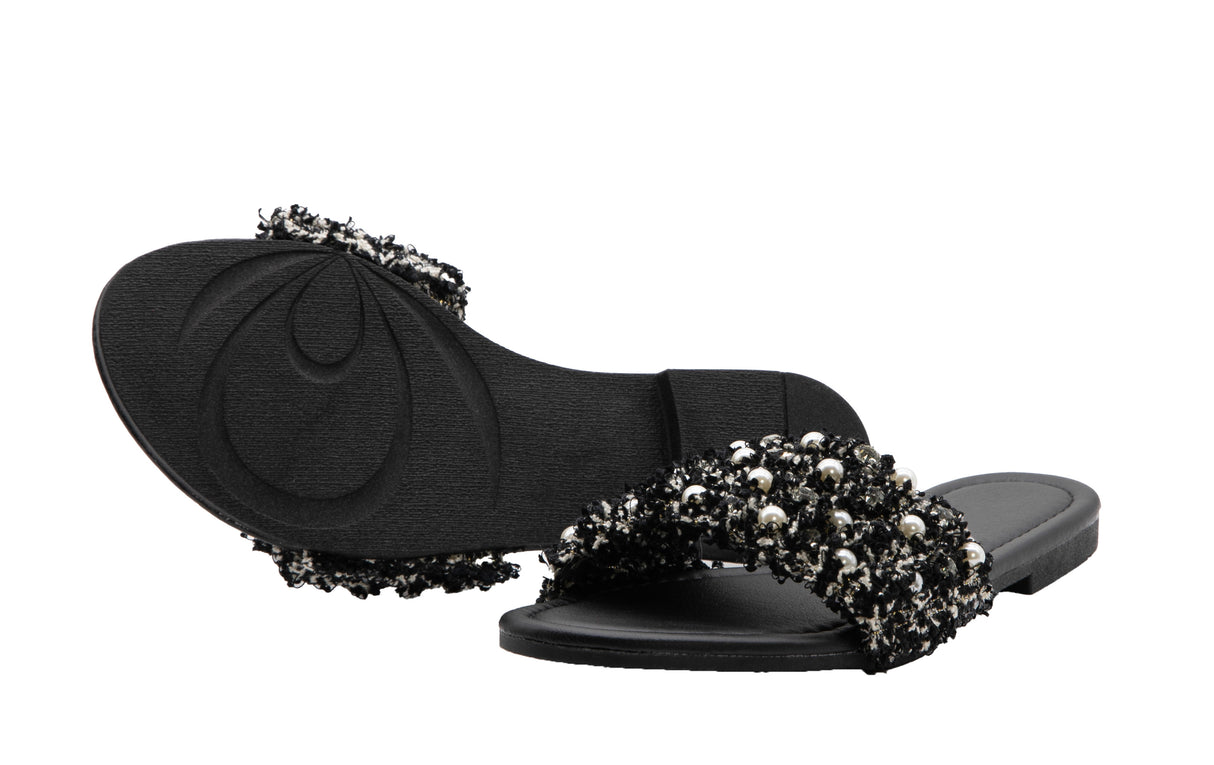 Women's Flat Sandals With Pearl and Rhinestone Detail